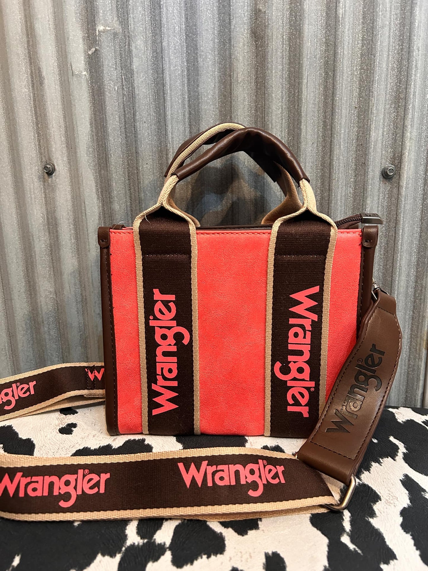 CORAL WRANGLER COLOR BLOCK CROSSBODY TOTE