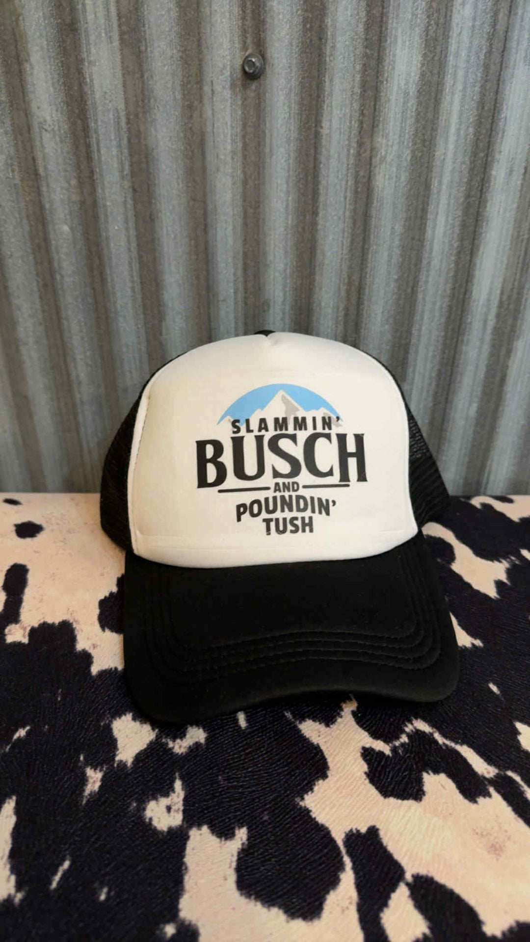 SLAMMIN' BUSCH TRUCKER HAT