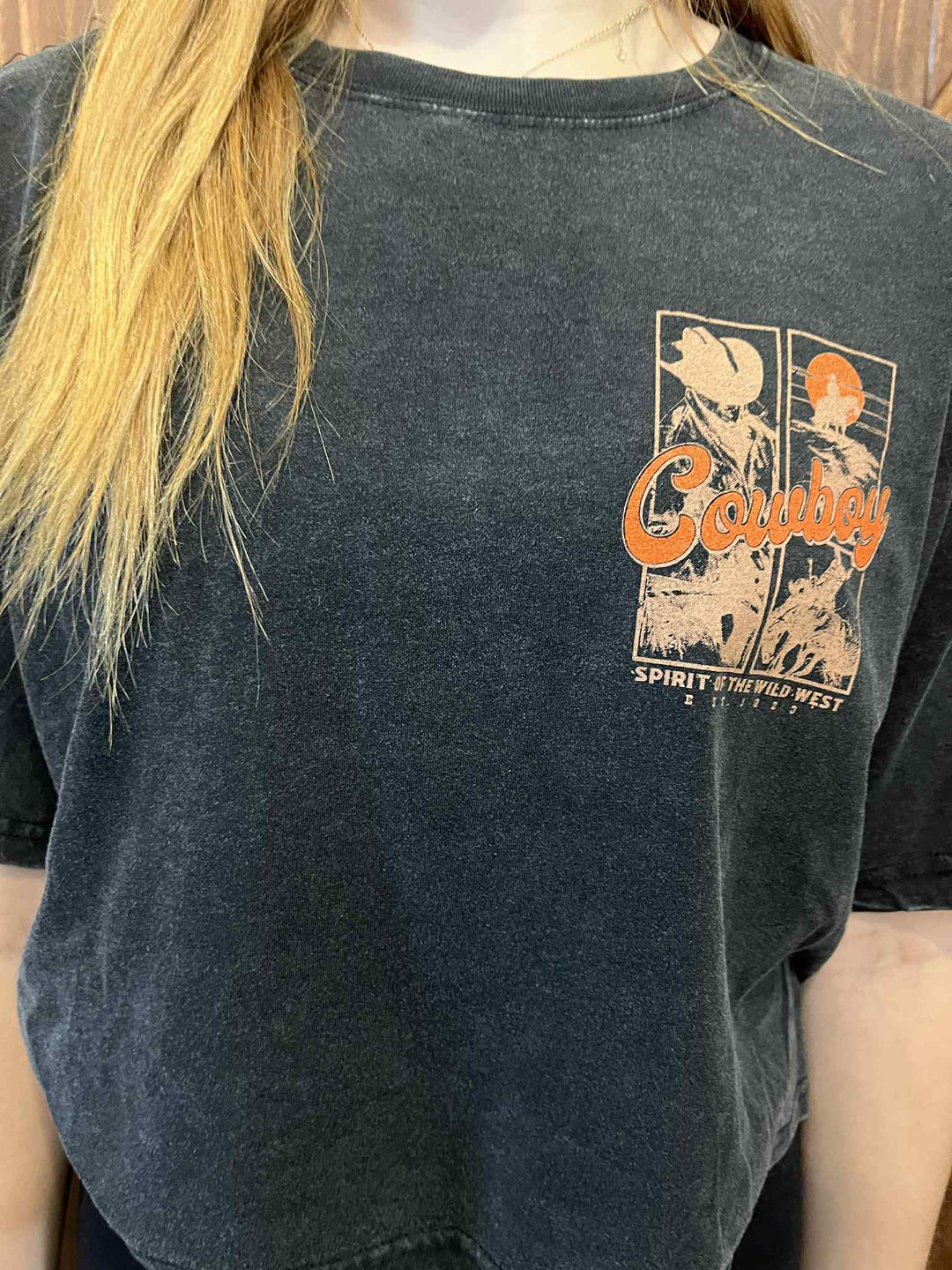 COWBOY RODEO GRAPHIC CROP TOP