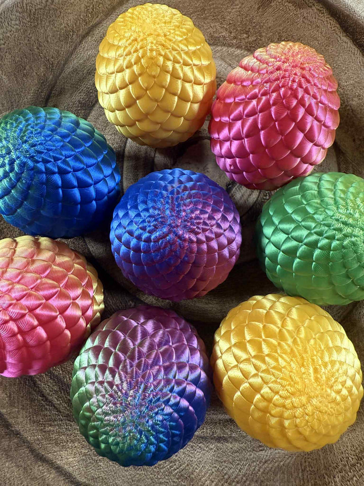 3D DRAGON EGG WITH DRAGON