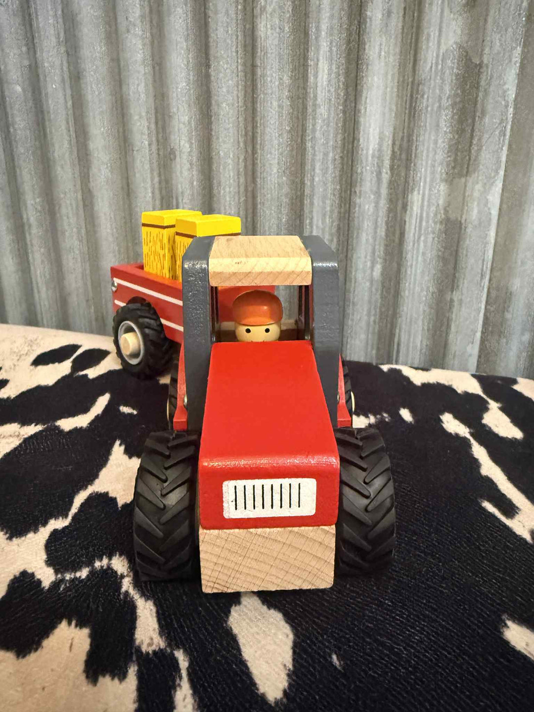 WOODEN TRACTOR PULL TOYS