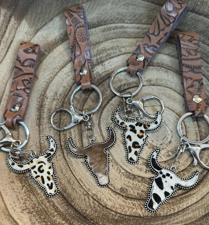 BULL KEYCHAIN WITH STRAP