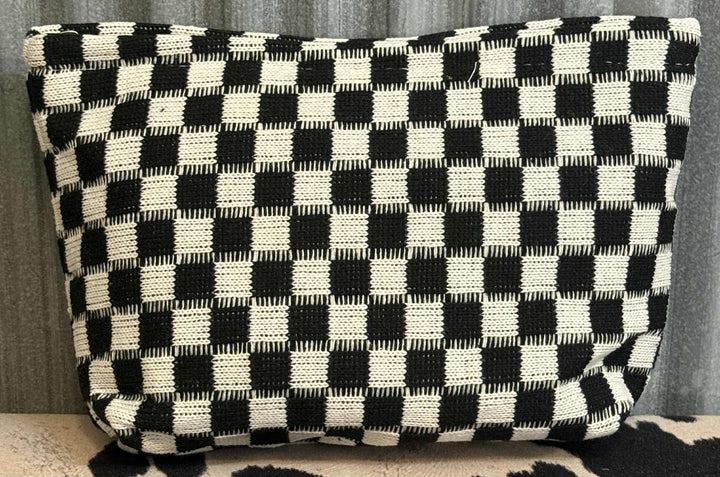 RETRO CHECKERED MAKEUP BAG