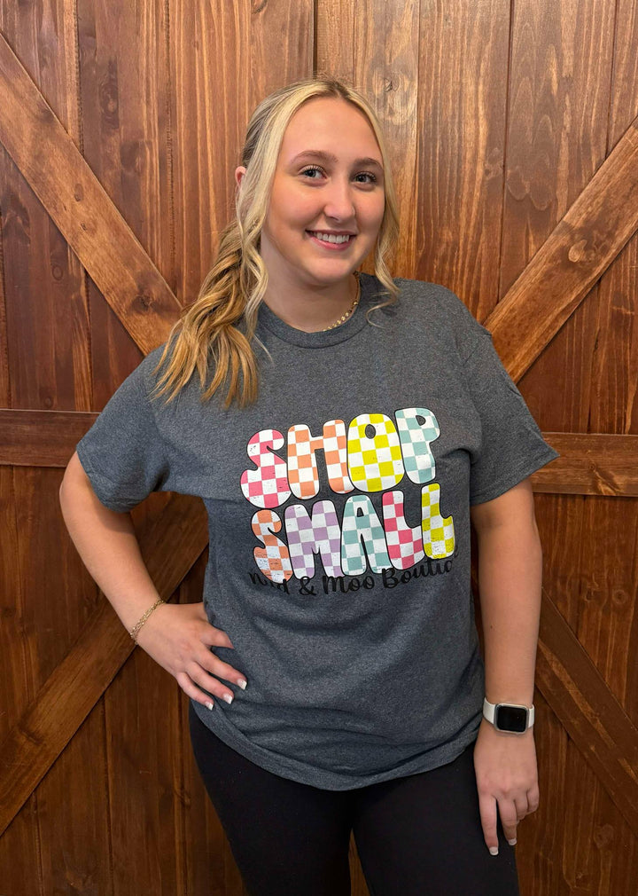 SHOP SMALL (MUD & MOO BOUTIQUE) GRAPHIC TEE