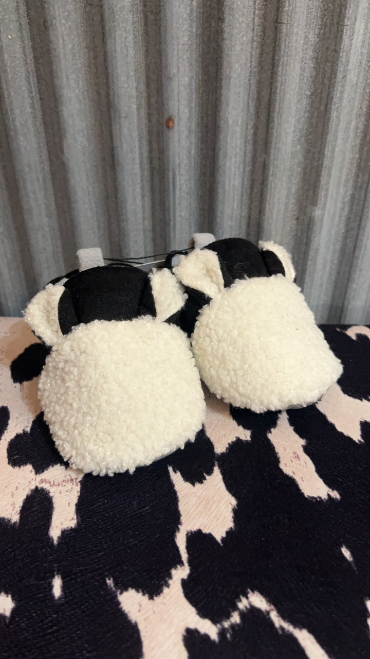 BABY COW FLEECE BOOTS