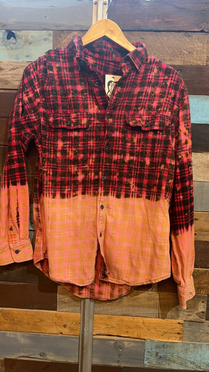 BLEACHED PLAID BUTTON UPS