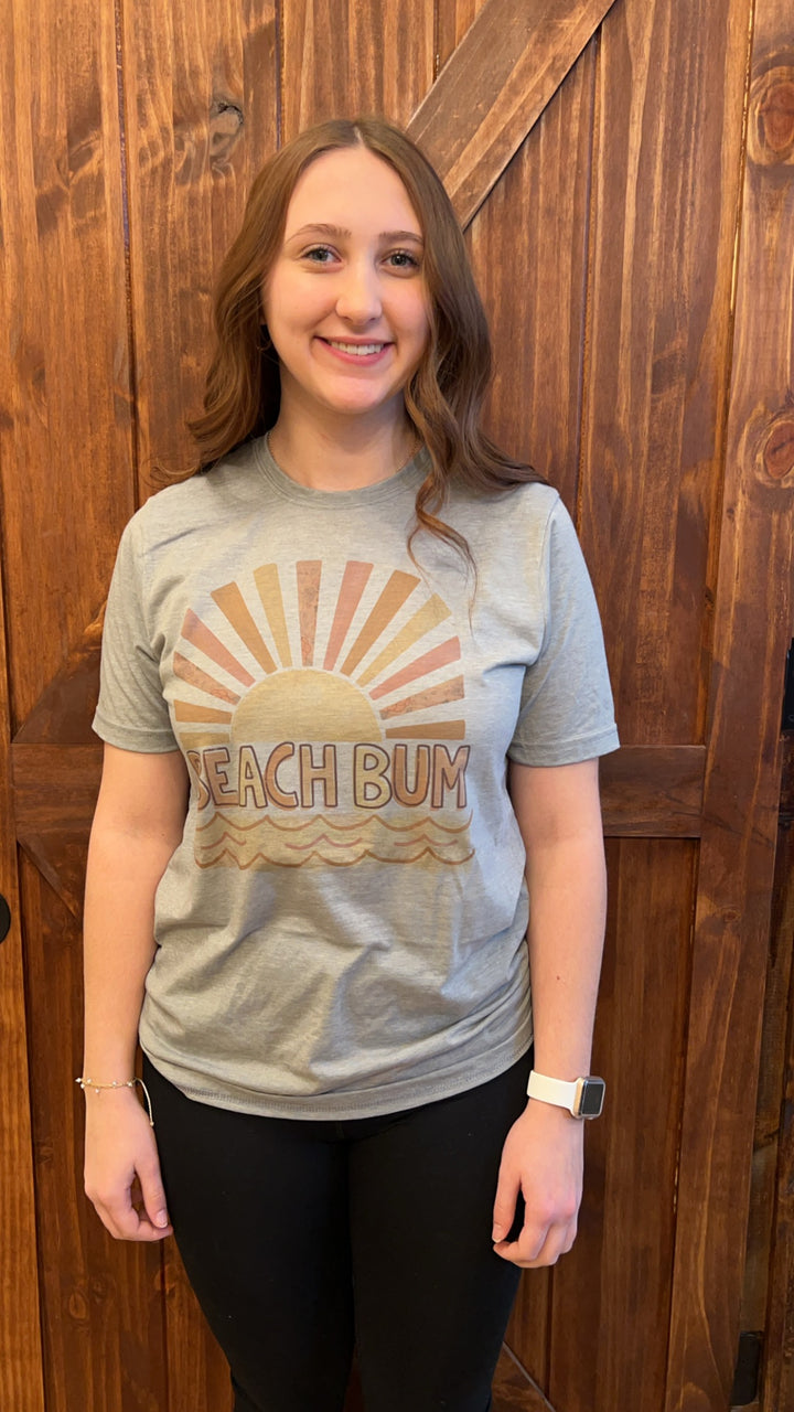 BEACH BUM GRAPHIC TEE