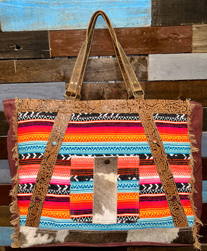 SUMMER SUNSET WEEKENDER BAG