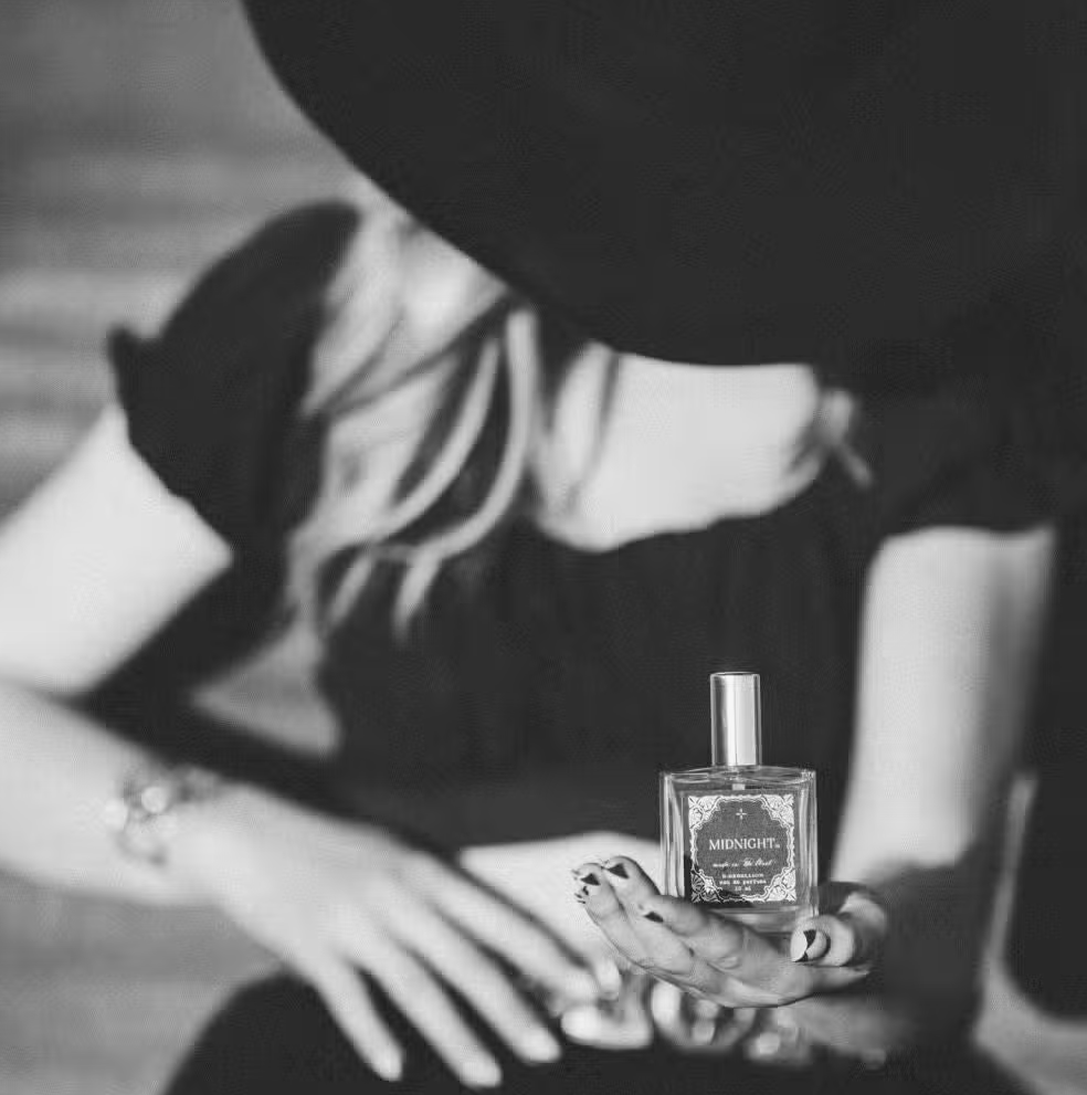 R. REBELLION PERFUME