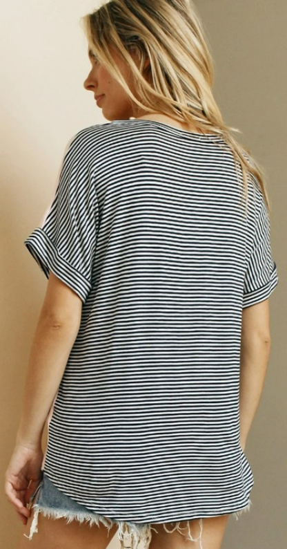HELLO DARLIN SHORT SLEEVE TOP