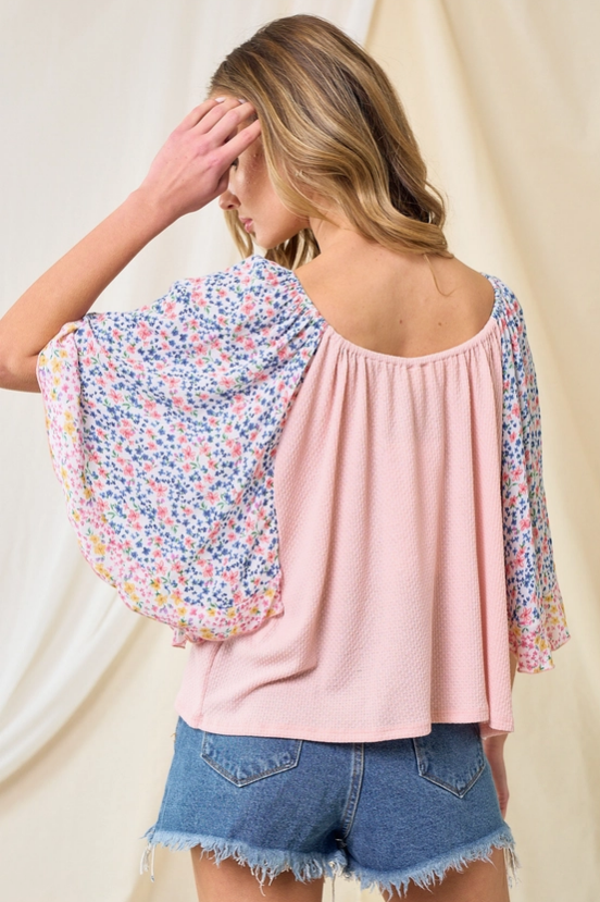 EASY BREEZY FLORAL TOP