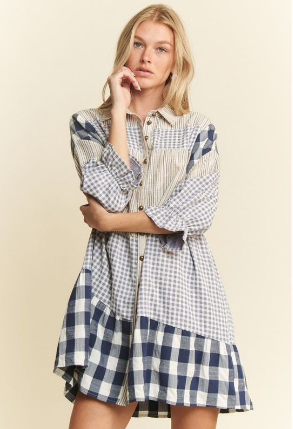 COUNTRY PATCHES DRESS