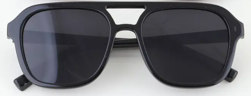 CLASSIC AVIATOR SUNGLASSES
