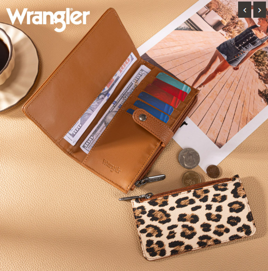WRANGLER BI-FOLD WALLET WITH DETACHABLE POUCH