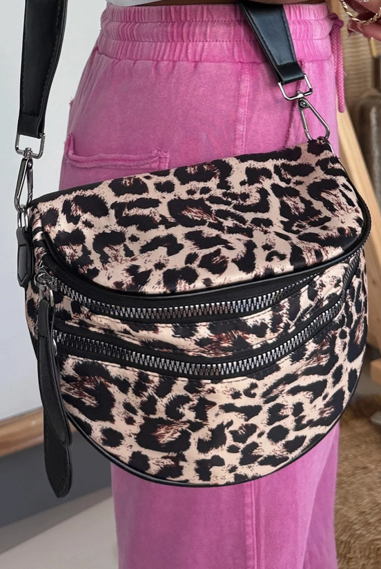 CROSSBODY BUM BAG