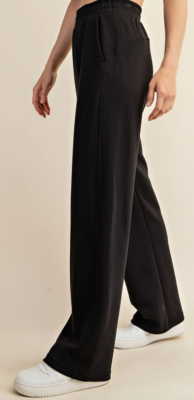 READY TO RECHARGE SWEATS