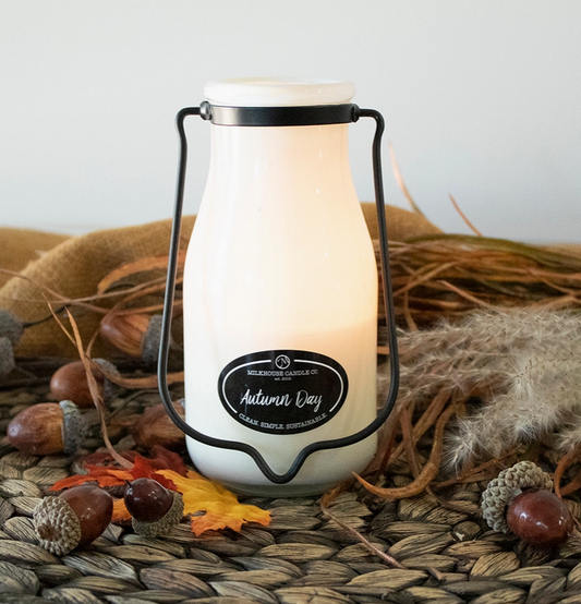 AUTUMN DAY 14OZ MILKBOTTLE SOY CANDLE