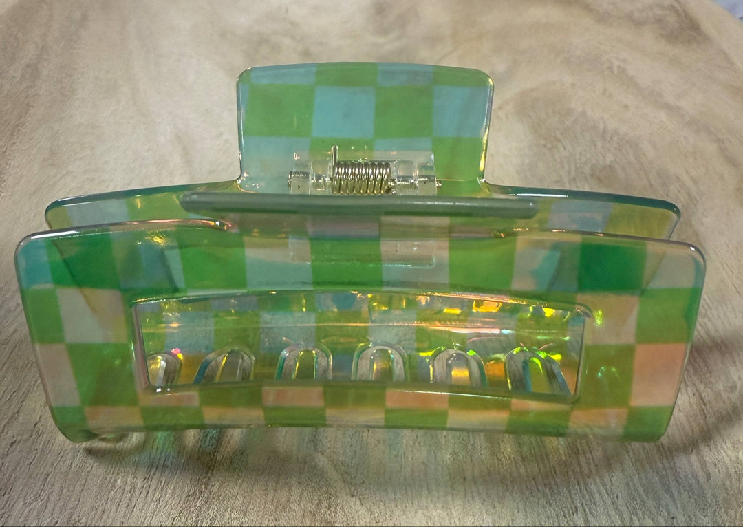 HOLO CHECKERED CLAW CLIP