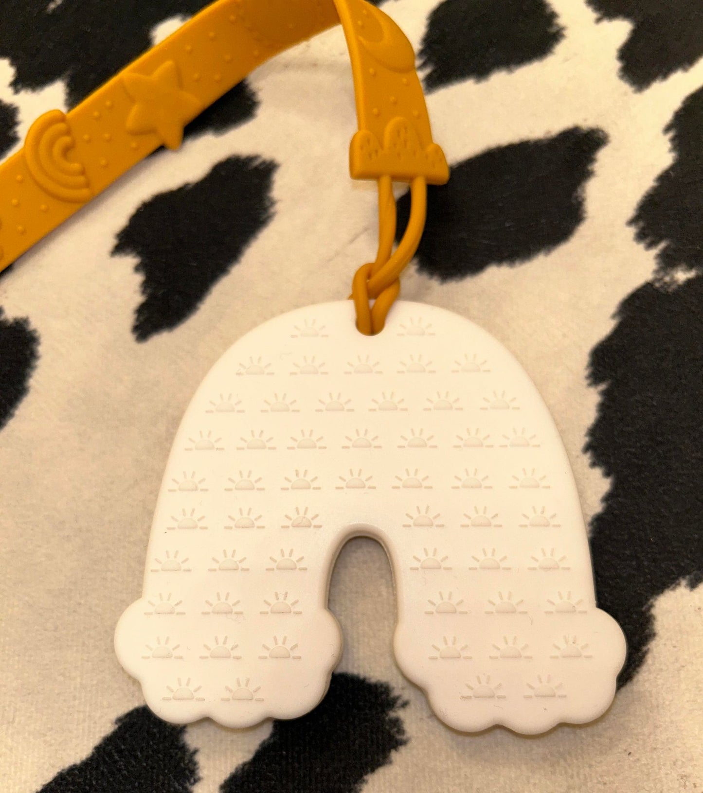 SILICONE BABY TEETHER