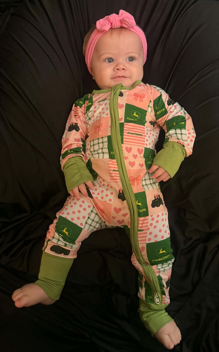 JOHN DEERE PINK BAMBOO ZIPPY