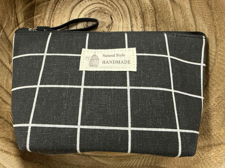 NATURAL MAKEUP POUCH