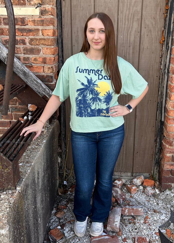 SUMMER DAZE CROPPED TEE